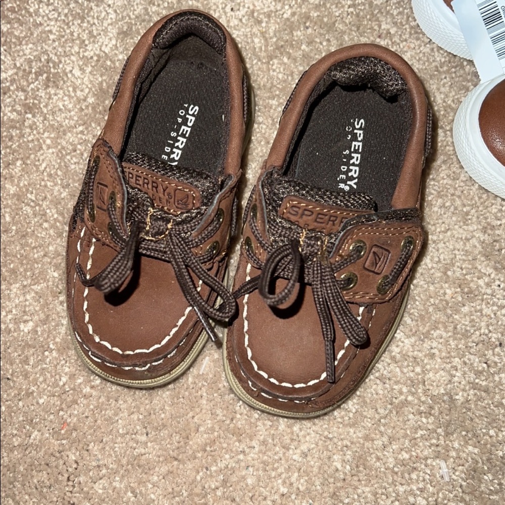 Toddler Sperrys size 6